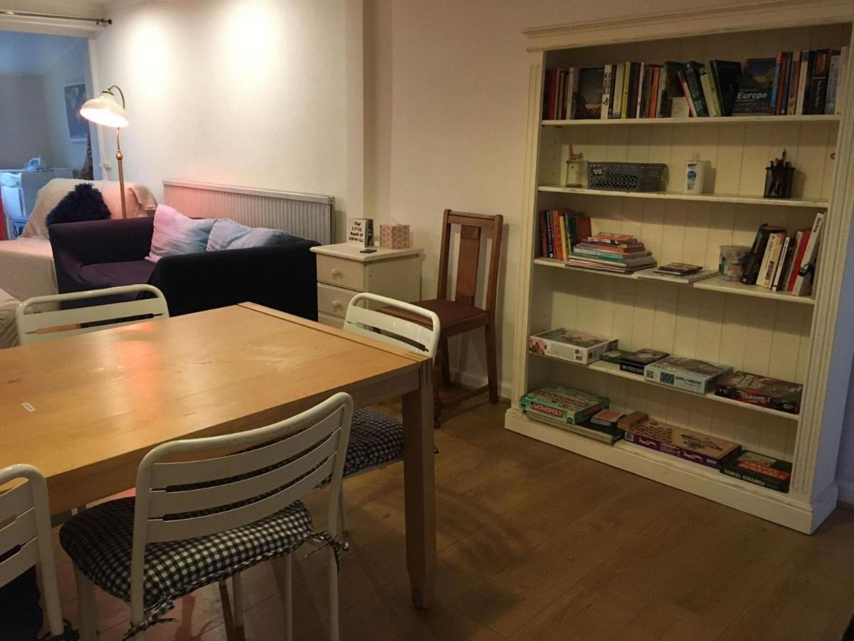Wonderfully Cosy 3Bd Home In The Heart Of Cornwall Сент-Остел Экстерьер фото